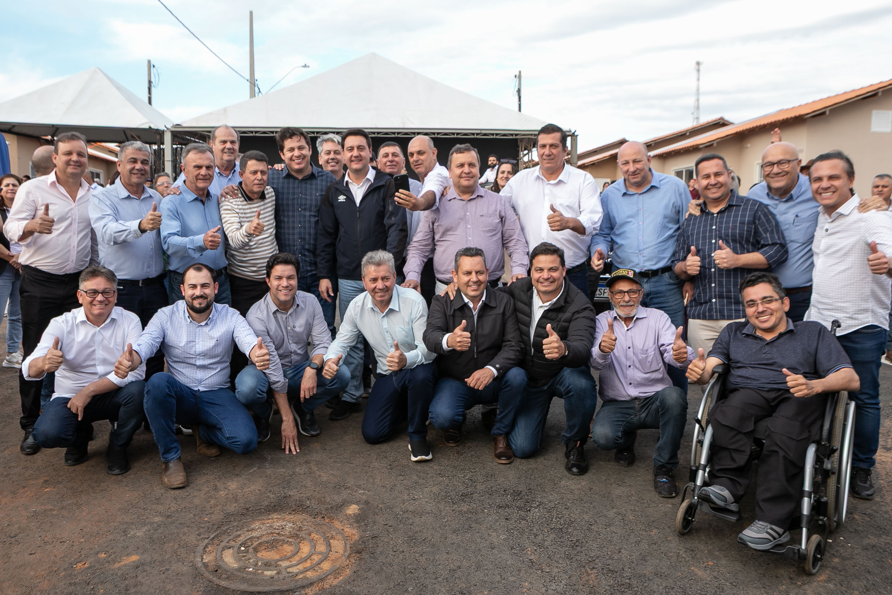 Ratinho entrega investimentos no Norte Pioneiro